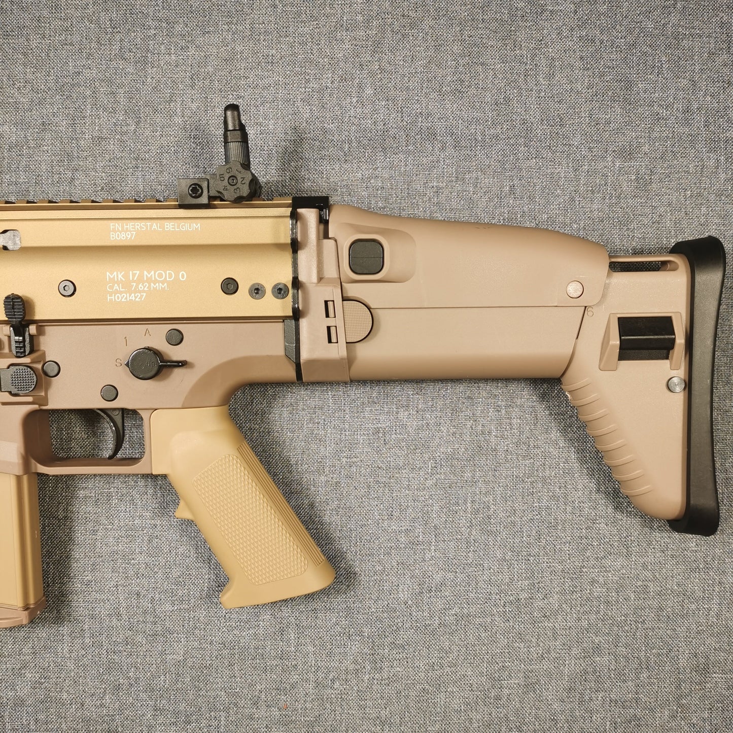 FN SCAR-L Gel Ball Blaster Gun